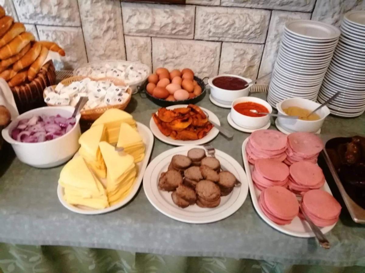 Villa Aida Apartman Hajdúszoboszló Екстериор снимка