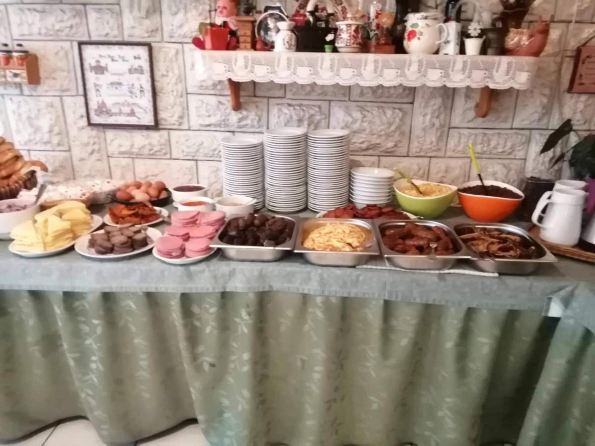 Villa Aida Apartman Hajdúszoboszló Екстериор снимка