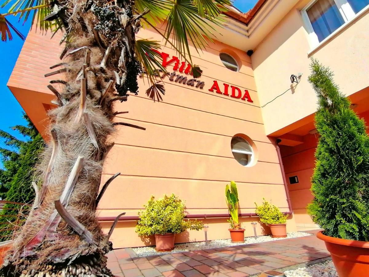 Villa Aida Apartman Hajdúszoboszló Екстериор снимка