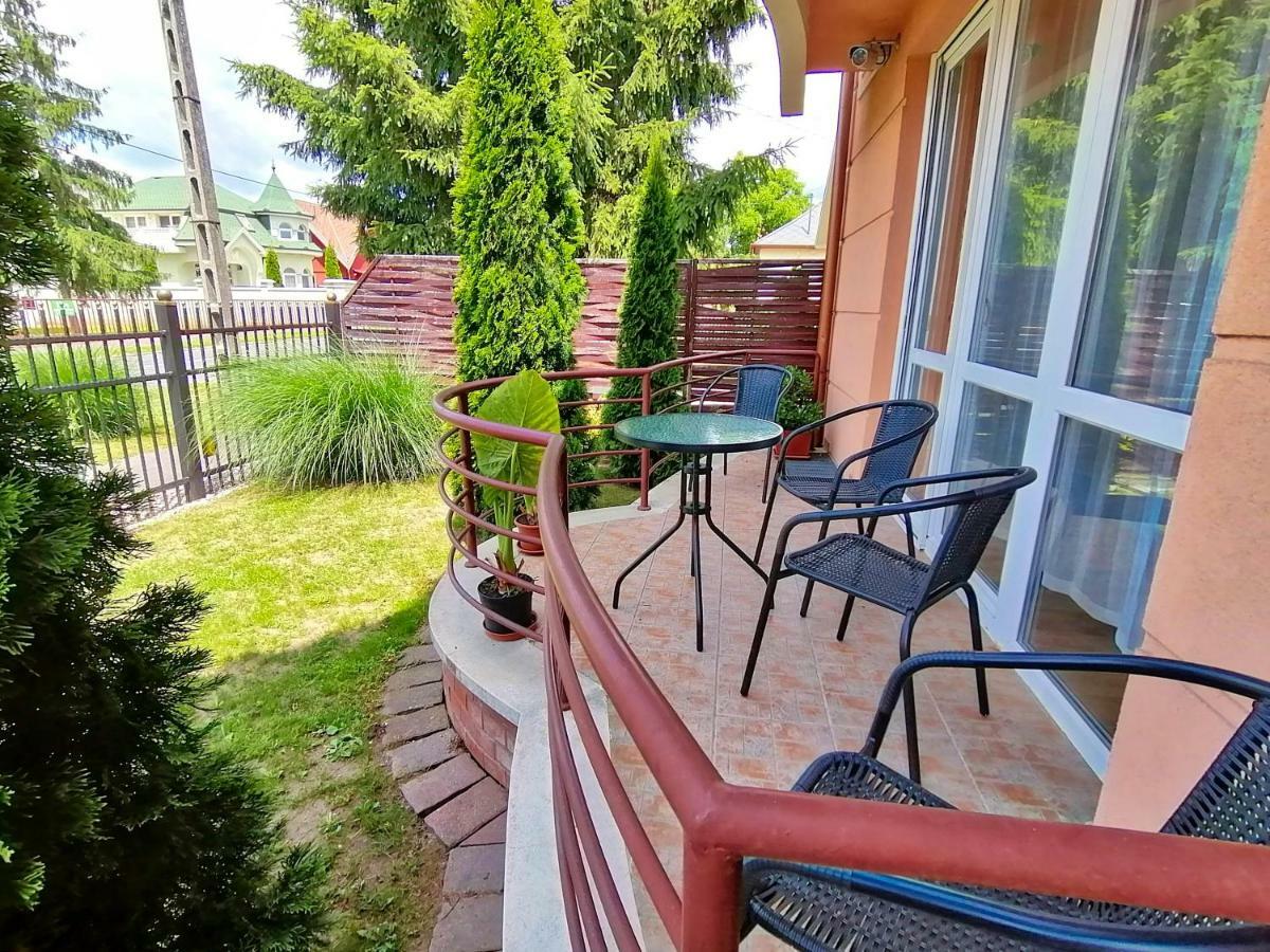 Villa Aida Apartman Hajdúszoboszló Екстериор снимка